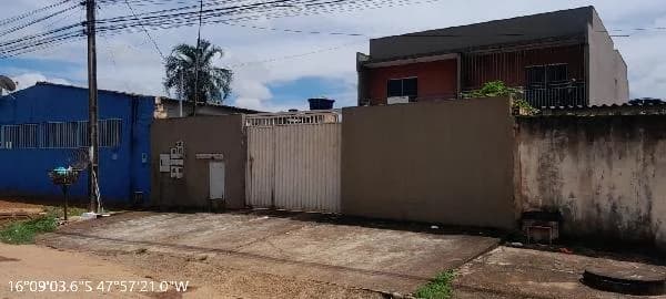 Apartamento - 2 Quartos - Luziania - Ocupado — foto 2