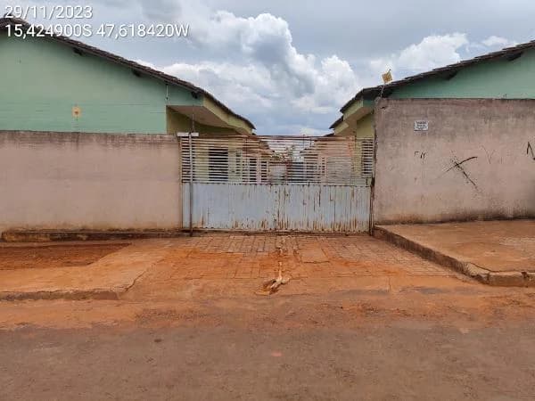 Casa - 2 Quartos - Planaltina - Ocupado — foto 2