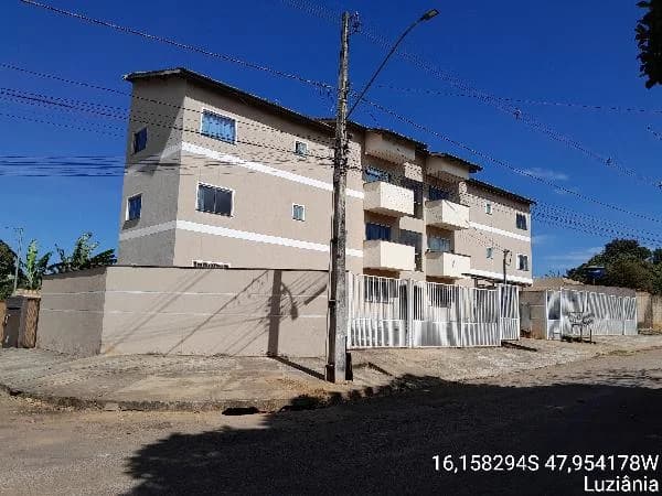 Apartamento - 2 Quartos - Luziania - Ocupado — foto 2