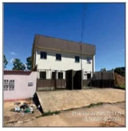 Apartamento - 2 Quartos - Aguas Lindas de Goias - Ocupado — foto 2