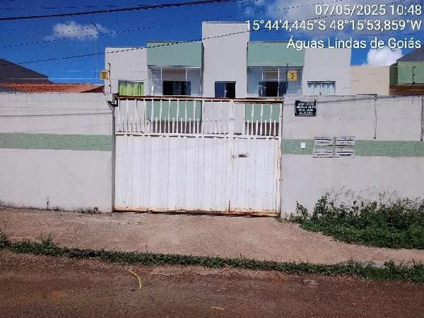 Apartamento - 2 Quartos - Aguas Lindas de Goias - Ocupado — foto 2