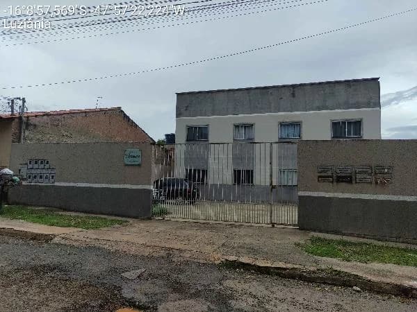 Apartamento - 2 Quartos - Luziania - Ocupado — foto 2