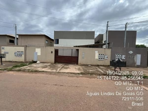 Apartamento - 2 Quartos - Aguas Lindas de Goias - Ocupado — foto 2