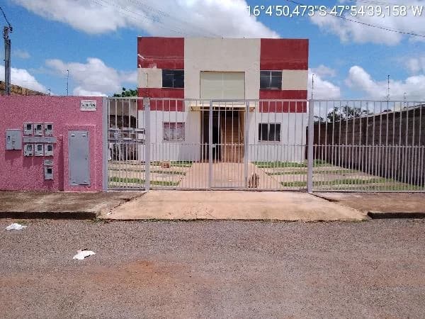 Apartamento - 2 Quartos - Cidade Ocidental - Ocupado — foto 2