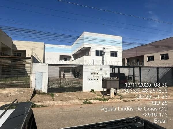 Apartamento - 2 Quartos - Aguas Lindas de Goias - Ocupado — foto 2