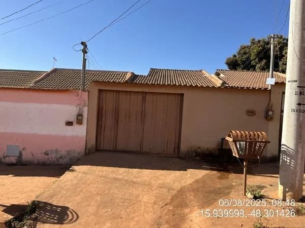 Casa - 2 Quartos - Santo Antonio do Descoberto - Ocupado — foto 2
