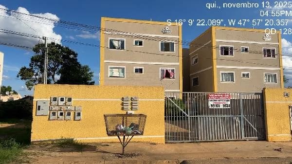 Apartamento - 2 Quartos - Luziania - Ocupado — foto 2