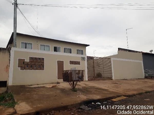 Apartamento - 3 Quartos - Cidade Ocidental - Ocupado — foto 2