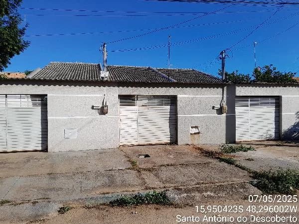 Casa - 2 Quartos - Santo Antonio do Descoberto - Ocupado — foto 2