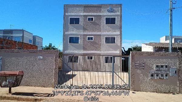 Apartamento - 2 Quartos - Luziania - Ocupado — foto 2