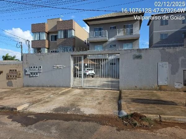 Apartamento - 2 Quartos - Valparaiso de Goias - Ocupado — foto 2