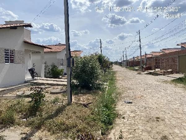 Casa - 2 Quartos - Altos - Ocupado — foto 2