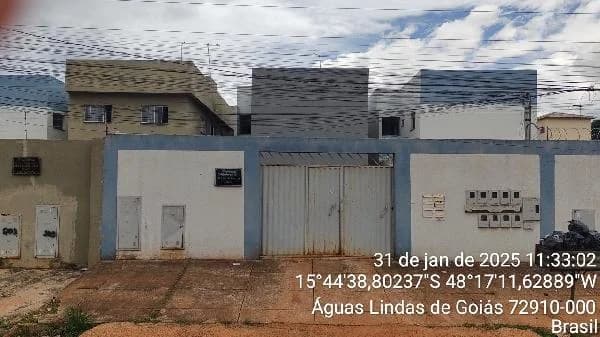 Apartamento - 2 Quartos - Aguas Lindas de Goias - Ocupado — foto 2