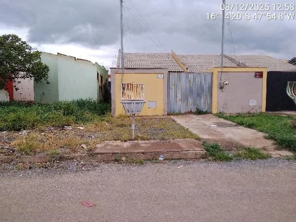 Casa - 2 Quartos - Luziania - Ocupado — foto 2
