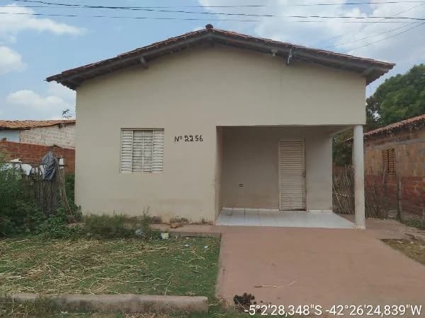 Casa - 2 Quartos - Altos - Ocupado — foto 2