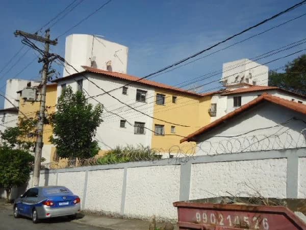 Apartamento - 2 Quartos - Sao Goncalo - Ocupado — foto 2