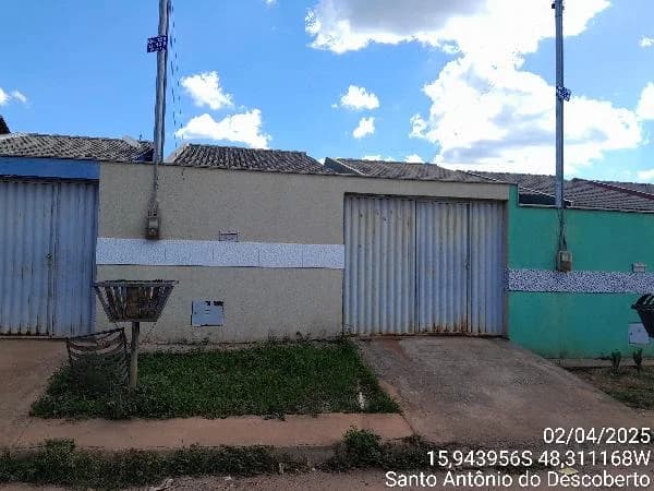 Casa - 2 Quartos - Santo Antonio do Descoberto - Ocupado — foto 2