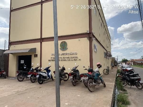 Casa - 2 Quartos - Altos - Ocupado — foto 2