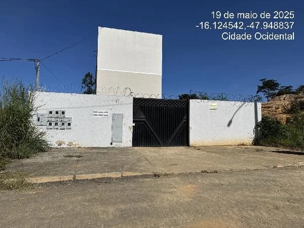 Apartamento - 2 Quartos - Cidade Ocidental - Ocupado — foto 2