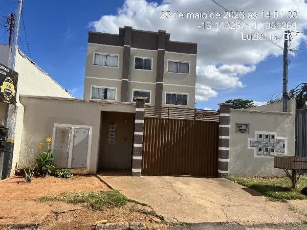 Apartamento - 2 Quartos - Luziania - Ocupado — foto 2