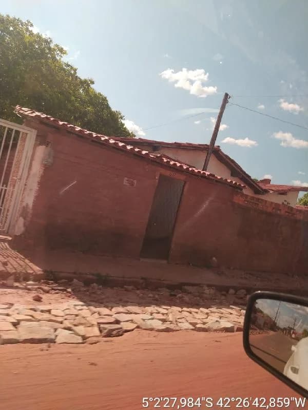 Casa - 2 Quartos - Altos - Ocupado — foto 2