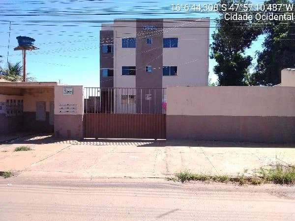 Apartamento - 2 Quartos - Cidade Ocidental - Ocupado — foto 2