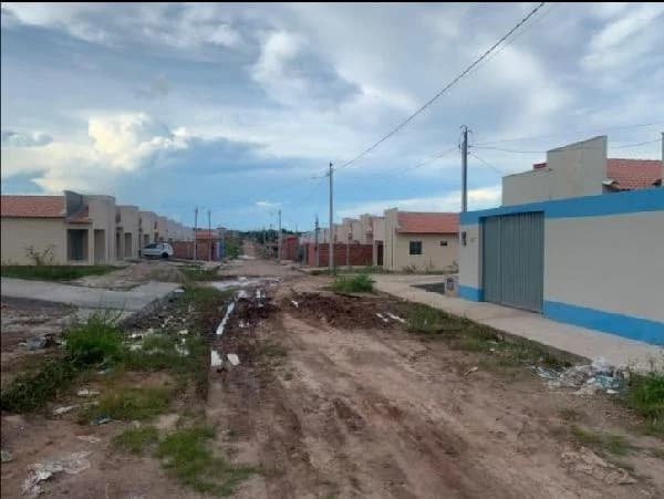 Casa - 2 Quartos - Altos - Ocupado — foto 2