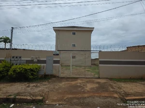 Apartamento - 2 Quartos - Cidade Ocidental - Ocupado — foto 2