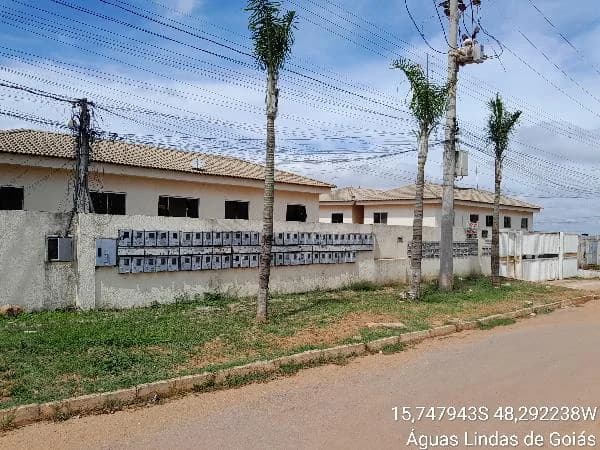 Apartamento - 2 Quartos - Aguas Lindas de Goias - Ocupado — foto 2