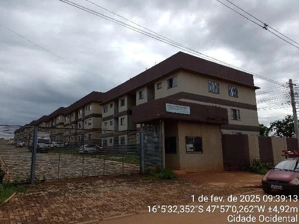 Apartamento - 2 Quartos - Cidade Ocidental - Ocupado — foto 2