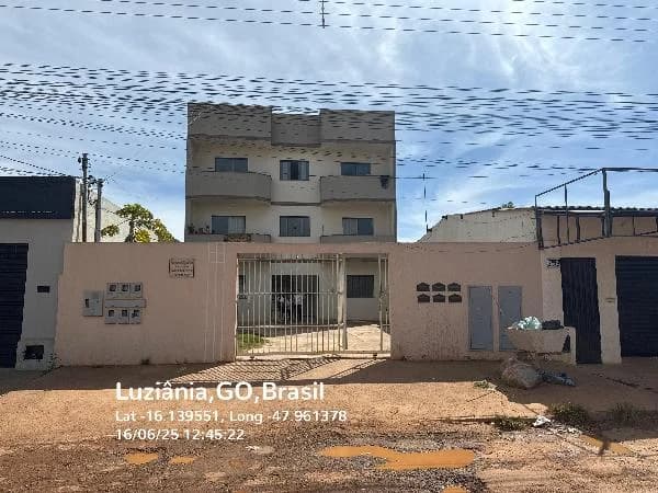 Apartamento - 2 Quartos - Luziania - Ocupado — foto 2