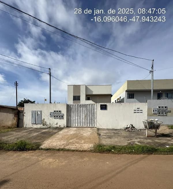 Apartamento - 2 Quartos - Cidade Ocidental - Ocupado — foto 2