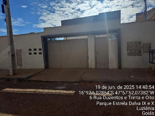 Apartamento - 2 Quartos - Luziania - Ocupado — foto 2