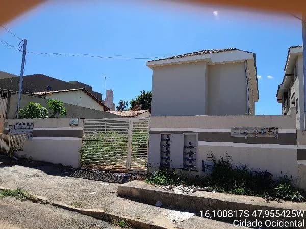 Apartamento - 2 Quartos - Cidade Ocidental - Ocupado — foto 2