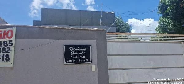 Apartamento - 2 Quartos - Aguas Lindas de Goias - Desocupado — foto 2