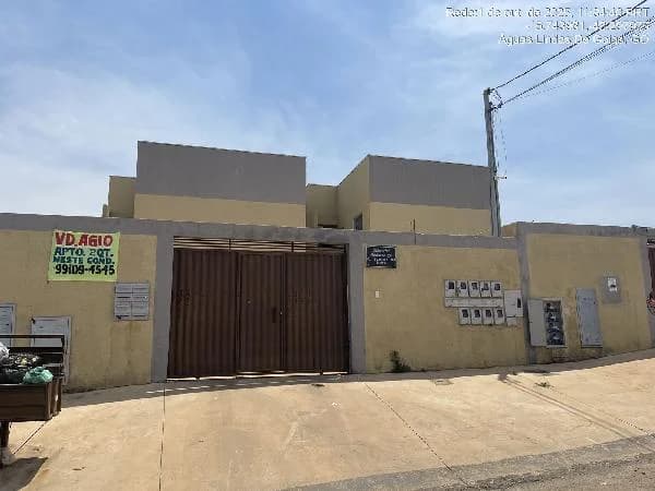 Apartamento - 2 Quartos - Aguas Lindas de Goias - Ocupado — foto 2