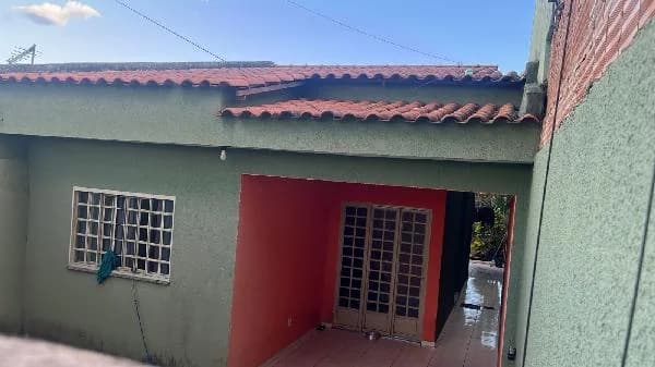 Casa - 2 Quartos - Santo Antonio do Descoberto - Ocupado — foto 2
