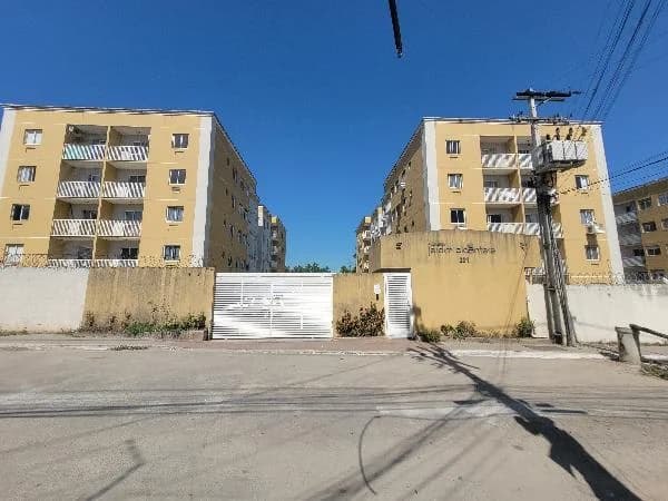 Apartamento - 2 Quartos - Sao Goncalo - Ocupado — foto 2