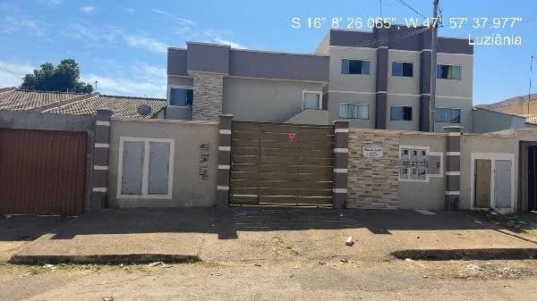 Apartamento - 2 Quartos - Luziania - Ocupado — foto 2