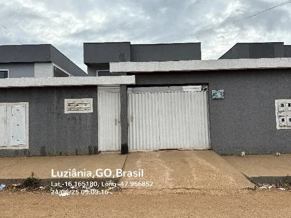 Apartamento - 2 Quartos - Luziania - Ocupado — foto 2