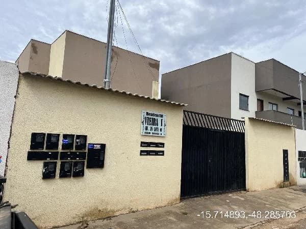 Apartamento - 2 Quartos - Aguas Lindas de Goias - Ocupado — foto 2