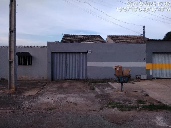 Casa - 2 Quartos - Santo Antonio do Descoberto - Ocupado — foto 2