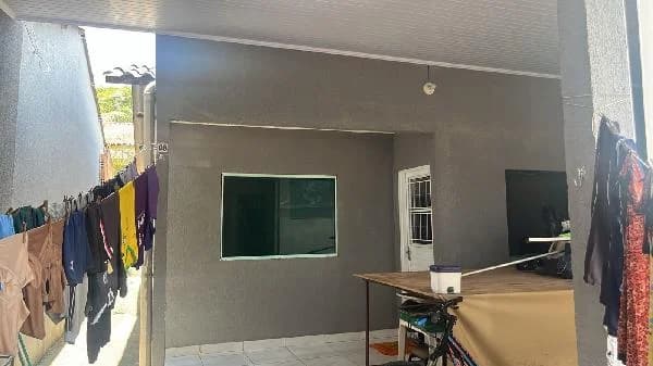 Casa - 2 Quartos - Aguas Lindas de Goias - Ocupado — foto 2
