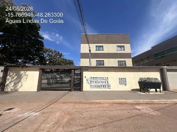 Apartamento - 2 Quartos - Aguas Lindas de Goias - Ocupado — foto 2