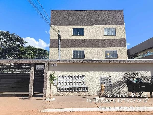 Apartamento - 2 Quartos - Aguas Lindas de Goias - Ocupado — foto 2