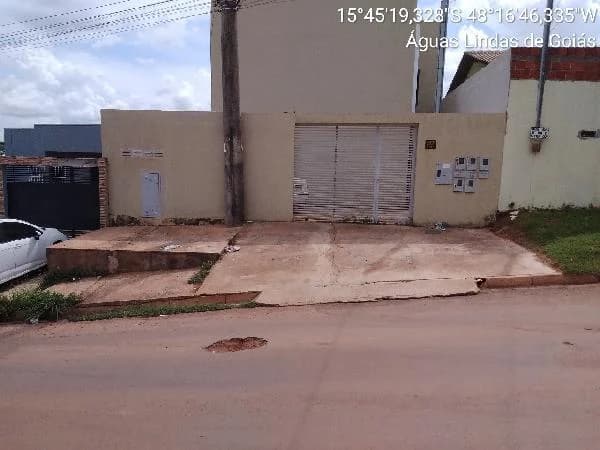 Apartamento - 2 Quartos - Aguas Lindas de Goias - Ocupado — foto 2