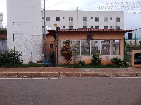 Apartamento - 2 Quartos - Luziania - Ocupado — foto 2