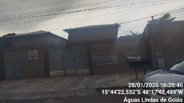Apartamento - 2 Quartos - Aguas Lindas de Goias - Ocupado — foto 2