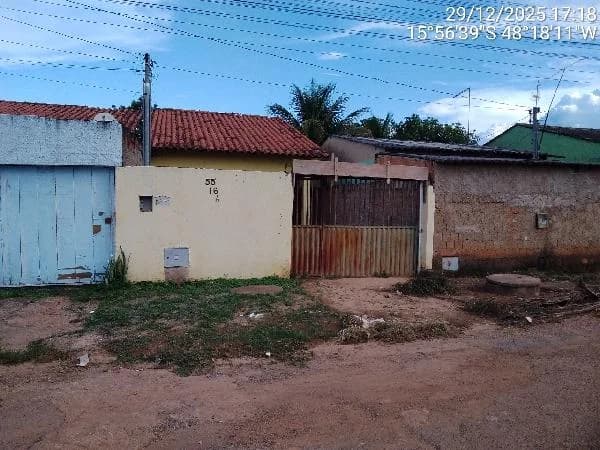 Casa - 2 Quartos - Santo Antonio do Descoberto - Ocupado — foto 2