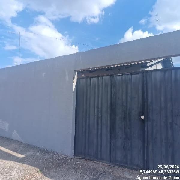 Casa - 2 Quartos - Aguas Lindas de Goias - Ocupado — foto 2